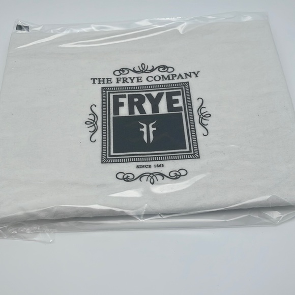 Frye Dust Cover Bag - Picture 1 of 3